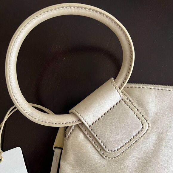 NWT HOBO Genuine Leather Sandshell Sable-Style Wristlet Purse Handbag Clutch - Picture 9 of 9